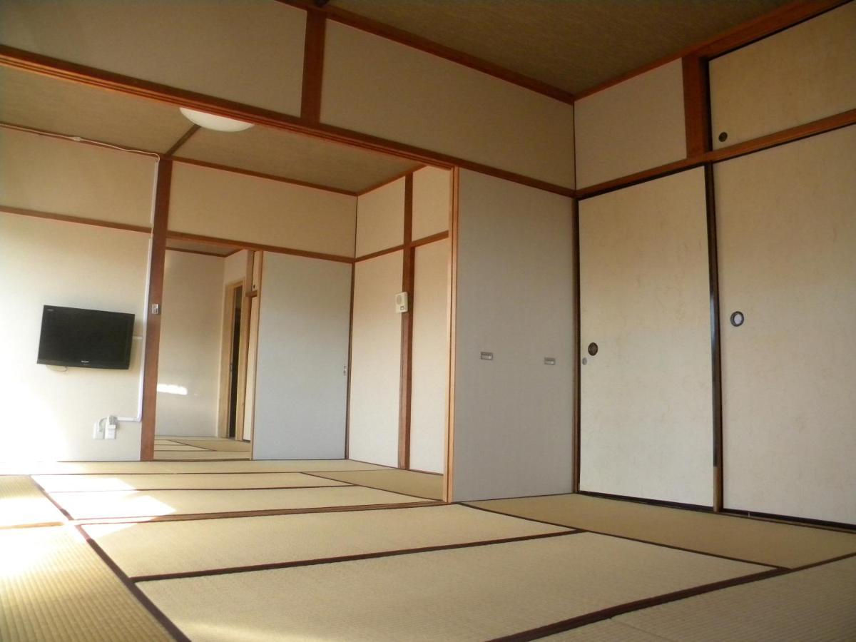 Family Ryokan Kawakyu With Showa Retro, Private Hot Spring Ibusuki Quarto foto